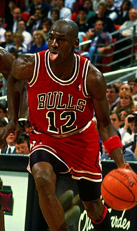 More images for how much does michael jordan make a day » 591 best images about Chicago Bulls on Pinterest | Michael ...