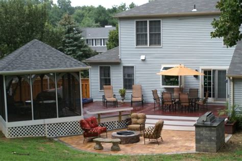 2 sets of cocktails, shrub fence, with 2 different materials. Posts about Screened stand-alone gazebos on Maryland ...