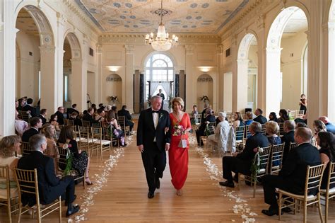 La galleria has won wedding wire bride & couple's choice awards for wedding ceremonies and receptions in buffalo, ny for six years running. Mark Meadows threw a 70-person indoor wedding for his ...