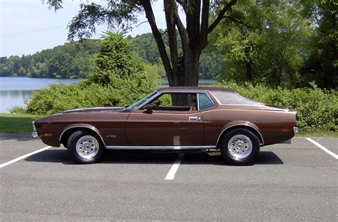1971 Ford Mustang Grande Ultimate Guide
