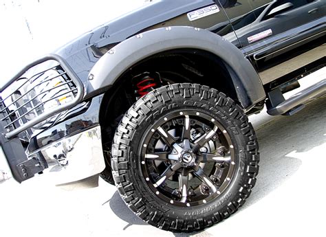 Learn about it in the motortrend buying guide right here. フォード F-350 x フューエルオフロード D251 NUTZ 20インチ | アメ車ホイール専門店