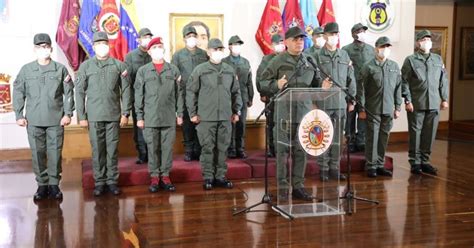 Blu radio pudo conocer nuevos detalles del combate entre disidentes de las farc en el que habría muerto seuxis paucias hernández solarte, alias 'jesús santrich'. ¿Por qué el ejército venezolano atacó a disidentes de las FARC?