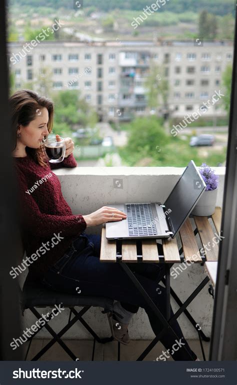 Work Home Woman Working On Laptop Stock Photo 1724100571 Shutterstock