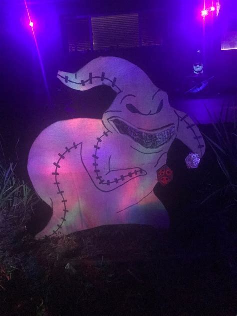 The Oogie Boogie Inspired Yard Decor 11 Steps With Pictures