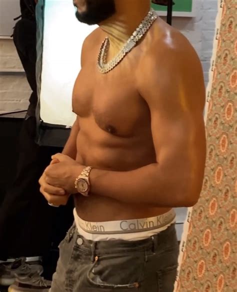 French Montana Insists His Six Pack Is Real Blacgoss