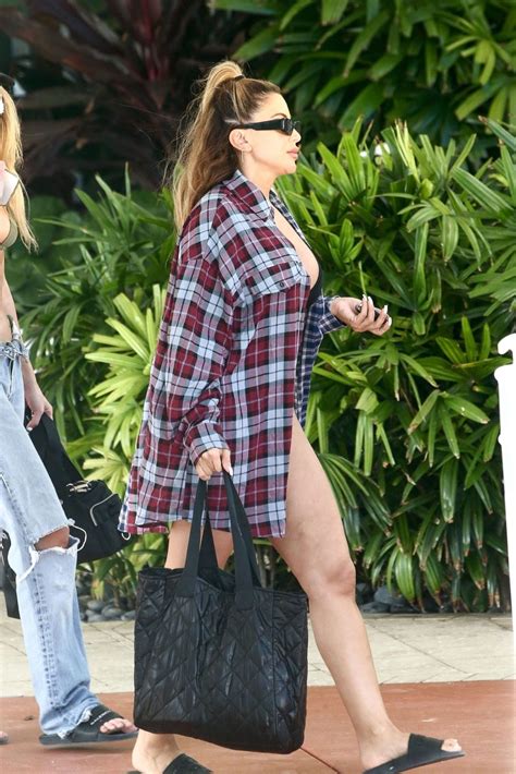 Larsa Pippen Sexy Big Ass In A Black Bikini In Miami Beach Hot Celebs Home