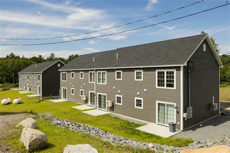 Recently Constructed Townhouse - Rent Central Maine