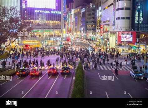 Tokyo December 10 Pedestrians Cross At Shibuya Crossing On December