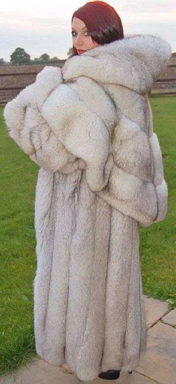 pin by furnatic on f 1b fur fashion fur coat fur