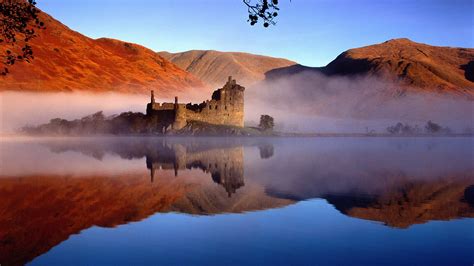 Misty Scottish Castle Scottish Castles Scotland Wallpaper Castles