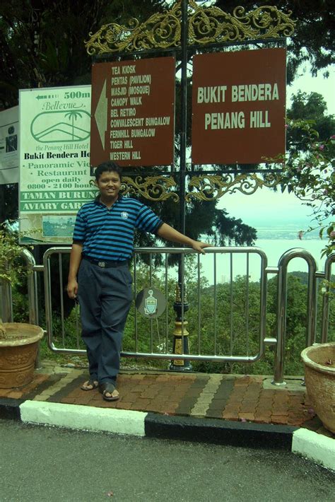 Dan kebetulan pada penghujung bulan dec 2015 lepas, ibu bapa saya datang bercuti ke pulau pinang. terajubintang7: Bukit Bendera, Pulau Pinang.