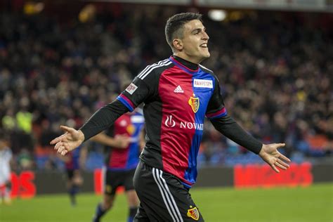 Official twitter account of fc basel official twitter account of fc basel 1893 in english. Der FC Basel bindet Elyounoussi bis 2021 | TagesWoche