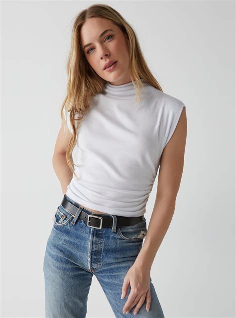 Amara Ribbed Power Shoulder Tee White For Days