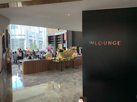 The Lounge – JW Marriott Hotel Hong Kong credit card rewards and