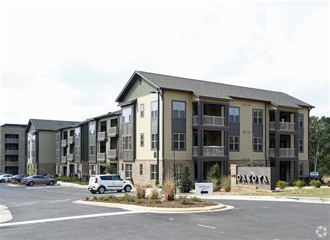 As of february 2021, the average apartment rent in downtown raleigh is $1,025 for a studio, $1,132 for one bedroom, $1,257 for two bedrooms, and $1,454 for three bedrooms. The Dakota Apartments - Raleigh, NC | Apartments.com