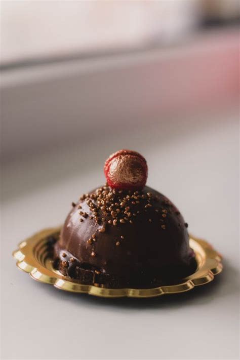 Top it off with my homemade coconut whipped cream and fresh chocolate. Chocolate Mousse Dome Recipe