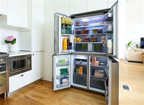 Samsung's next fridge is built for hygiene, entertaining – Pickr