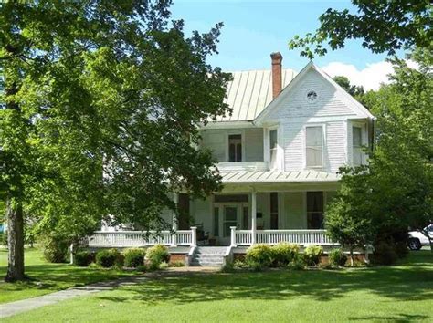 Zillow has 282 homes for sale in savannah tn. 130 College St, Savannah, TN 38372 | MLS #10008356 ...