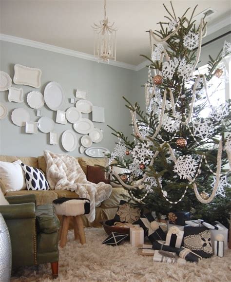 I used my favourite turquoise ornaments from balsam hill. Photos from our Better Homes & Gardens Christmas Ideas ...