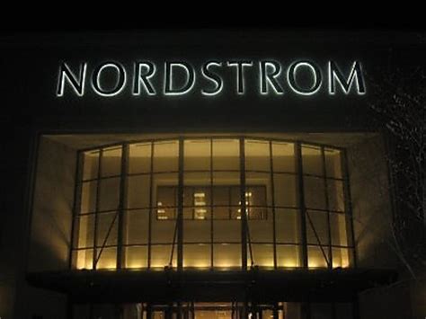 Nordstrom is an american chain of the retail company. Nordstrom Office Photos | Glassdoor
