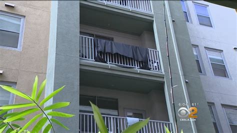 Man Falls From 3 Story Apartment Balcony In Fullerton Youtube