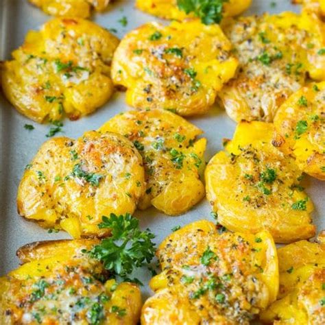 Boiled Red Potatoes With Garlic And Butter : Buttered Parsley Potatoes Spicy Southern Kitchen ...