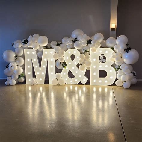 Wedding Decor Trend Marquee Letters And Balloons Letter Lights