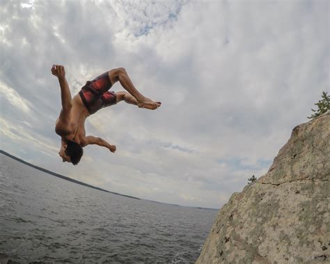Cliff Jumping « Saskatchewanderer