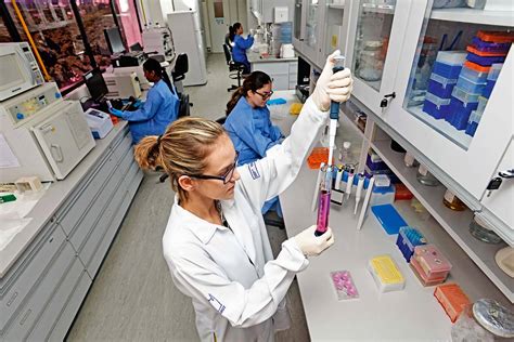 We must ensure fair and equitable access to vaccines, and ensure every country receives them and can roll them out to protect. Ministério da Saúde diz que vacina para Covid-19 não será ...