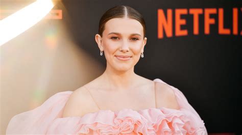 Millie Bobby Brown Recounts Incident With Fan | Complex