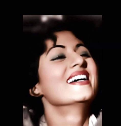 Madhubala Vintage Photography Beauty Photography Smile Photography Bollywood Wallpaper Film