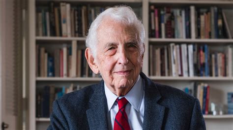 opinion daniel ellsberg the man who leaked the pentagon papers is scared the new york times