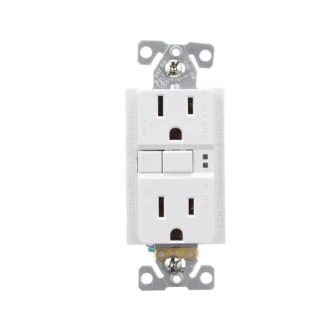 Eaton White 15 Amp Decorator Outlet Gfci Residential 3 Pack Outlet In