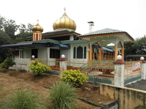 Gambar type rumah 45 re downloadscom. SENI LAMA MELAYU (MALAY OLDEN ART): Surau (Small praying ...