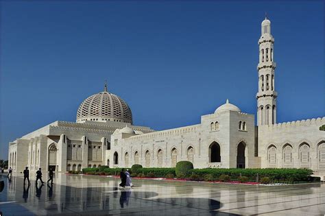 La Grande Mosquée Du Sultan Qaboos En Arabe جامع السلطان قابوس