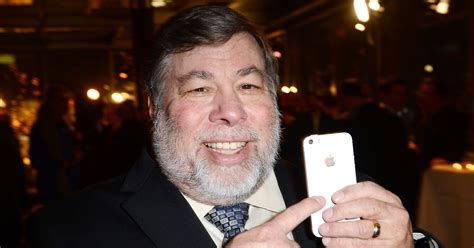 Under his oversight, apple introduced such innovative products as the imac, iphone, and ipod. So, what does Steve Wozniak think of 'Jobs'?