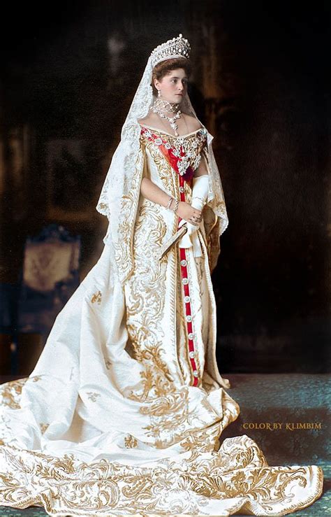 Alexandra Feodorovna Александра Фёдоровна Russian Dress Historical