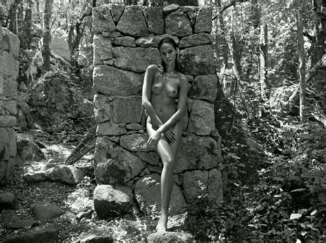 Joan Smalls Nuda ~30 Anni In The Making Of The Pirelli 2012 Calendar