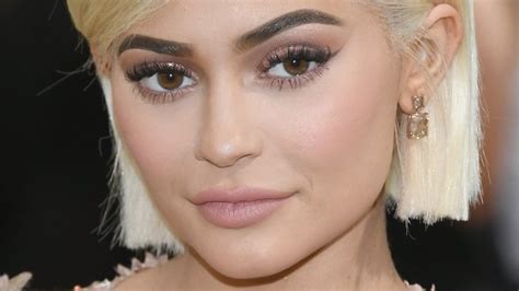 Kylie Jenner Hints At Pregnancy On Snapchat