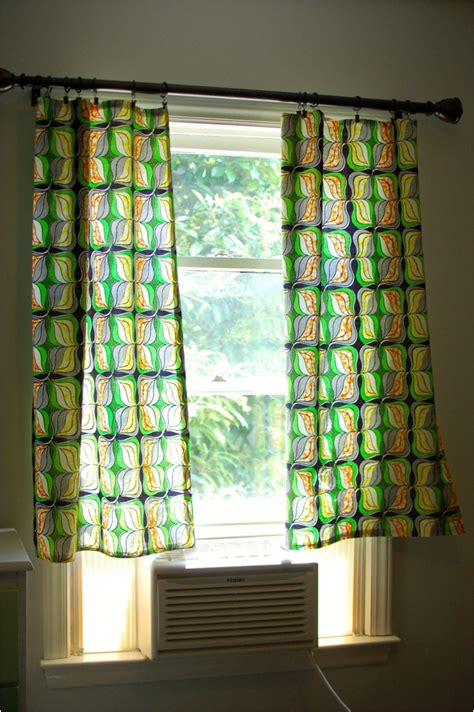 Are delicious, sugary treats displayed in your home a yes or a big no for you? 2 Easy No-Sew Curtains - KOVI