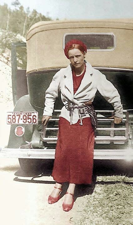 Bonnie Parker Bonnie Parker Bonnie And Clyde Photos Bonnie Clyde
