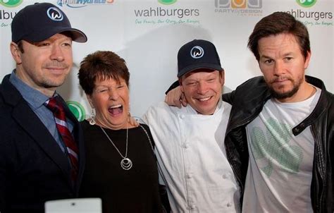 He wrote, i know that so many of you have asked how my mom alma is doing. Mark Wahlberg Mom Restaurant