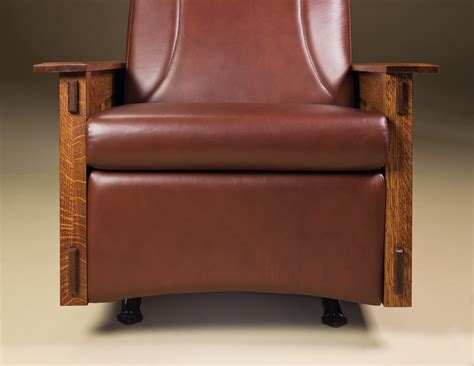 Mccoy Rocker Amish Solid Wood Recliners Kvadro Furniture