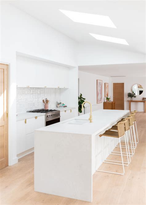 Palmerston Project Beach Style Kitchen Gold Coast Tweed By Abi Interiors Houzz Au