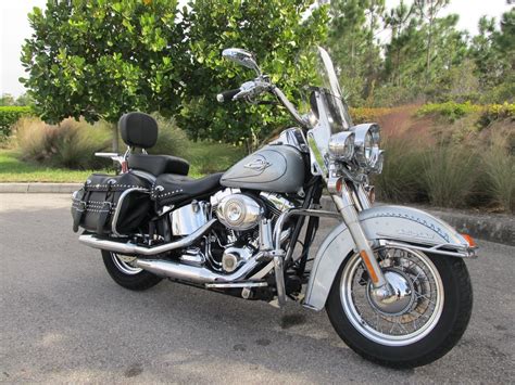 Choose from the largest selection of heritage softail® classic rentals from all around the world. Pre-Owned 2010 Harley-Davidson Softail Heritage Classic ...