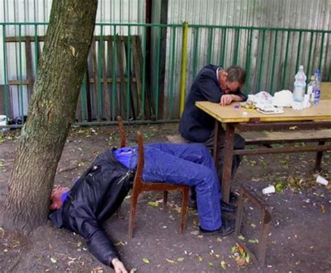 Insane Photographs Of Incredibly Drunk People In Public Page 11 Of 16 True Activist