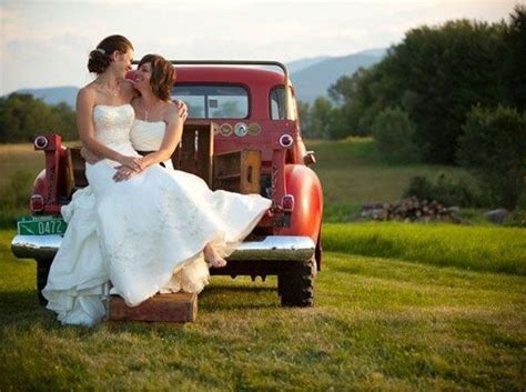 Debora Rouge 14 Pinterest Boards Thatll Inspire Your Perfect Lesbian Wedding Lgbt Wedding