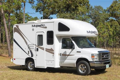 Cruise America Four Winds Majestic 19g Small Rvs For Sale Used Rvs