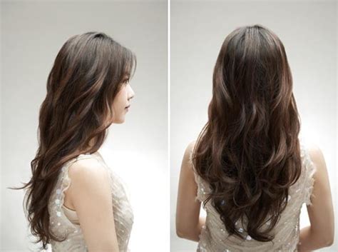 Model ini cocok untuk bentuk wajah oval, bulat. Model Rambut Layer Pendek Gelombang - gaya foto