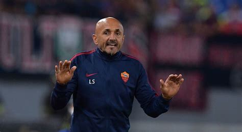 Totti, in his 25th and likely last season with the club he made his debut for in 1993, will celebrate his 40th and although spalletti would not confirm if totti will start in sunday's league visit to torino, he. Spalletti: «Totti riesce a far diventare pericolose anche ...